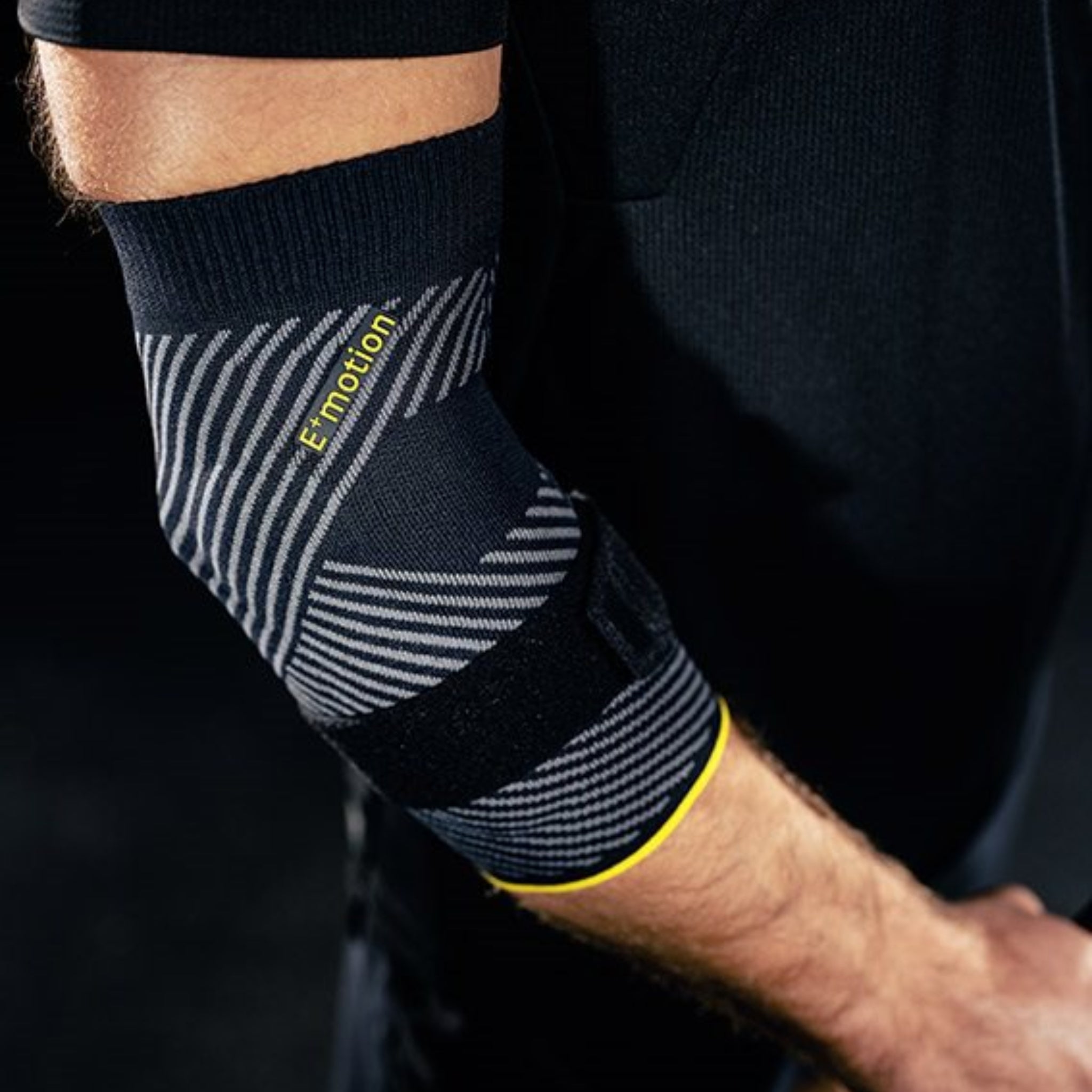 E+motion® Epicomed® Elbow Sport Support