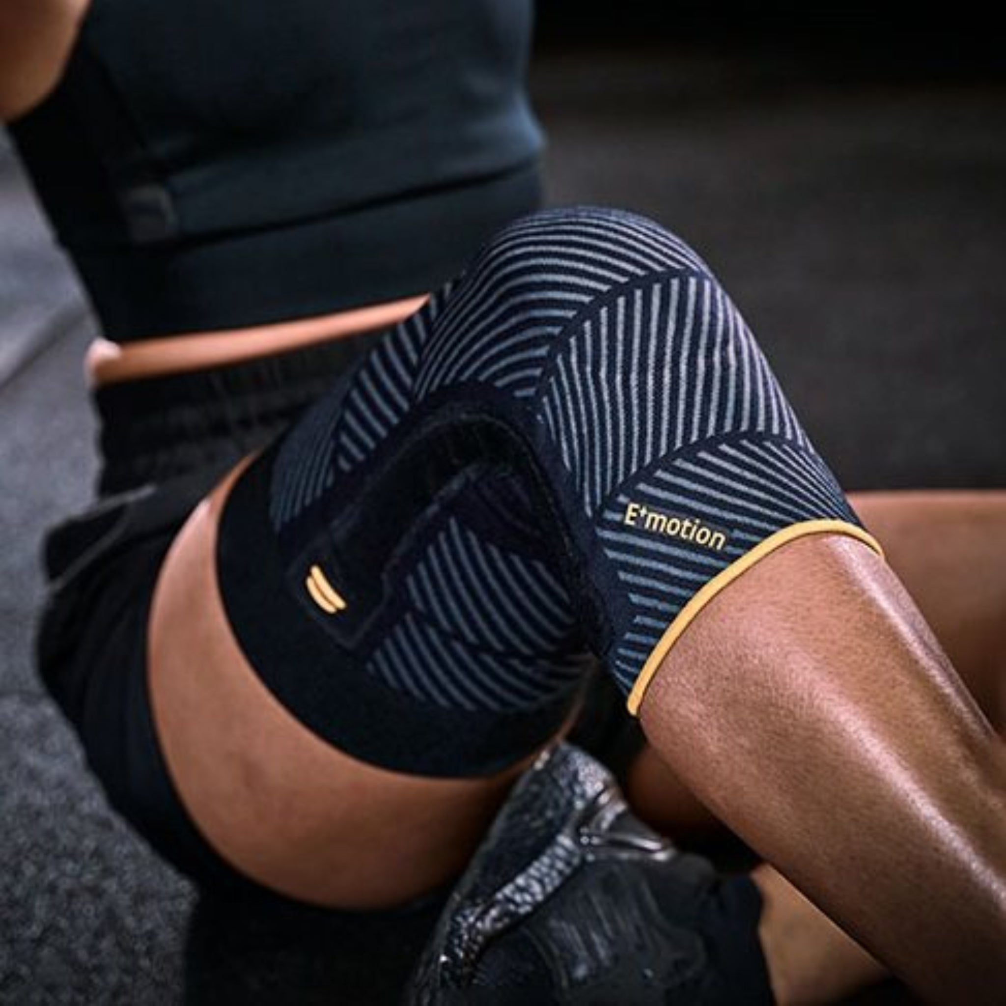 Genumedi®️ E⁺motion® Sports Knee Support | medi Australia